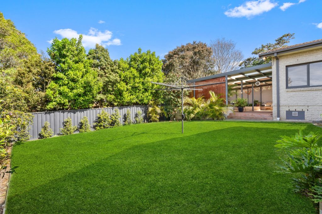 13 Deptford Avenue, Kings Langley NSW 2147 - photo 12