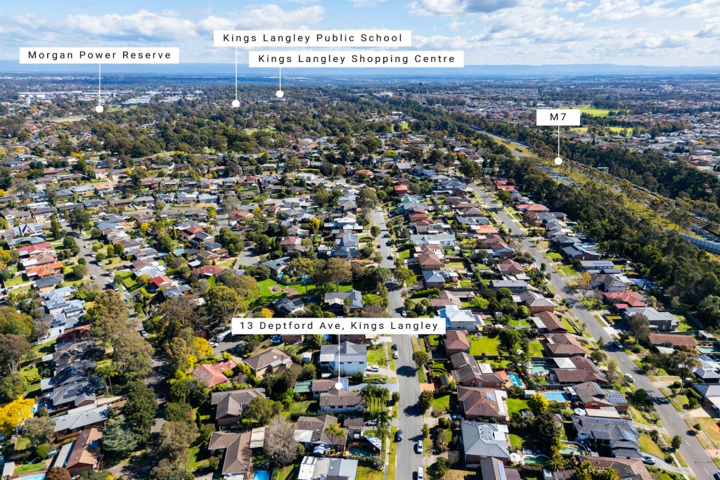 13 Deptford Avenue, Kings Langley NSW 2147 - photo 14