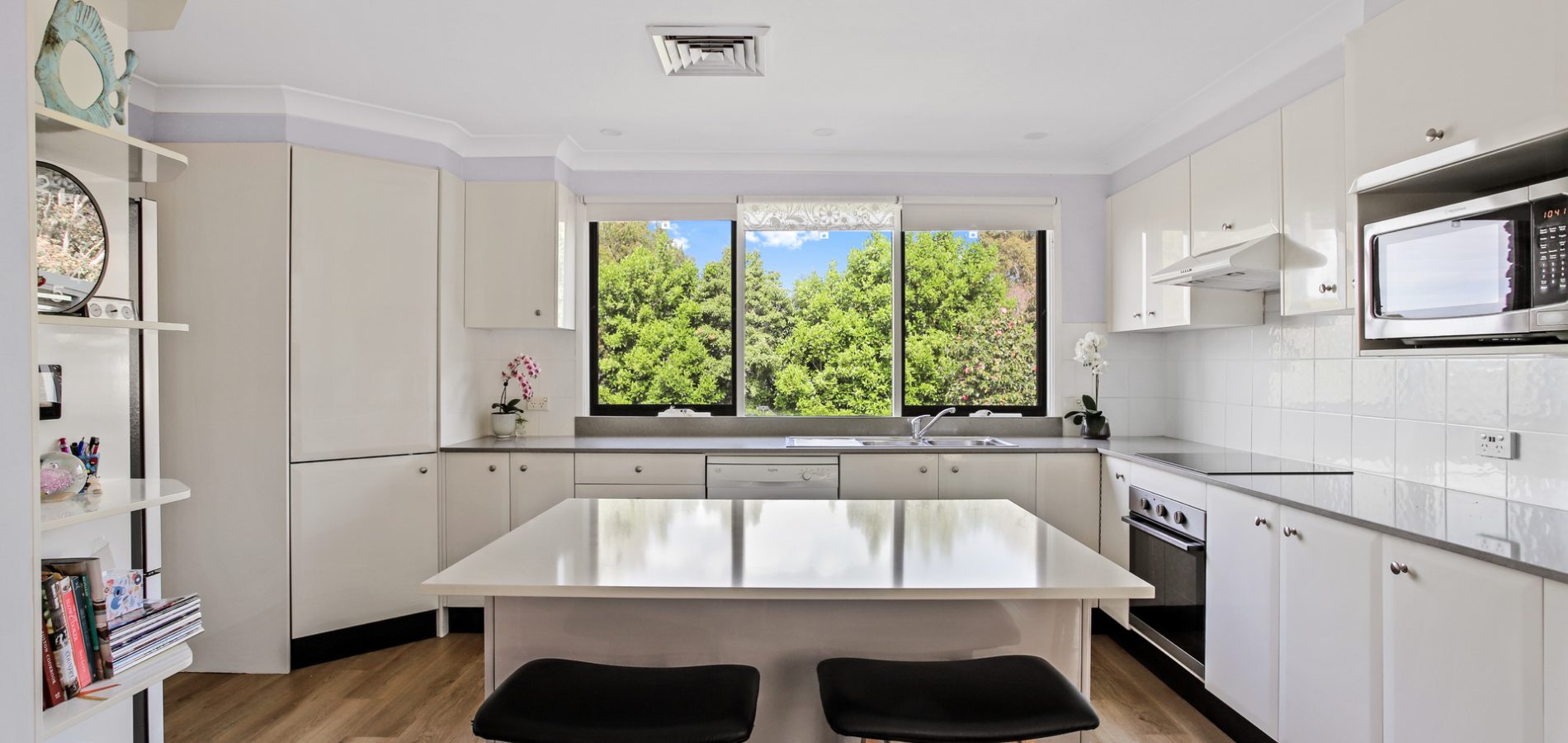 13 Deptford Avenue, Kings Langley NSW 2147 - photo 3