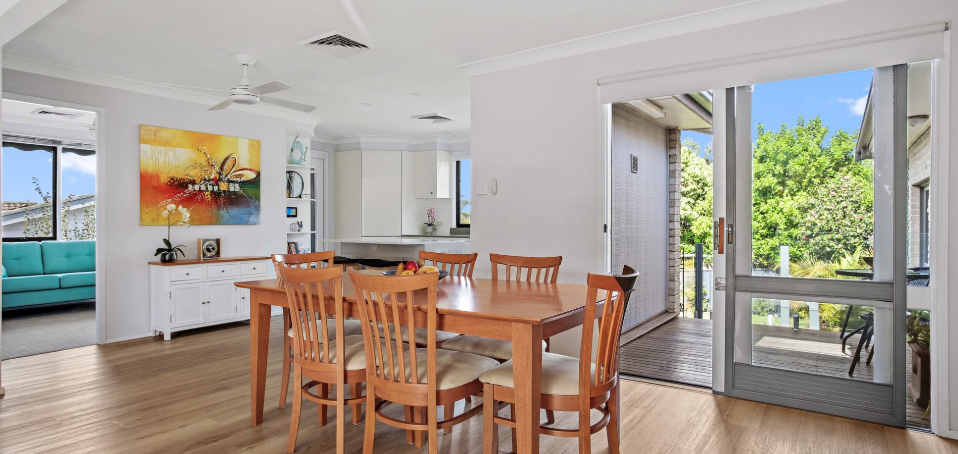 13 Deptford Avenue, Kings Langley NSW 2147 - photo 5