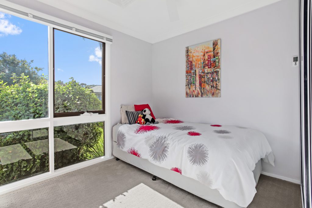 13 Deptford Avenue, Kings Langley NSW 2147 - photo 8
