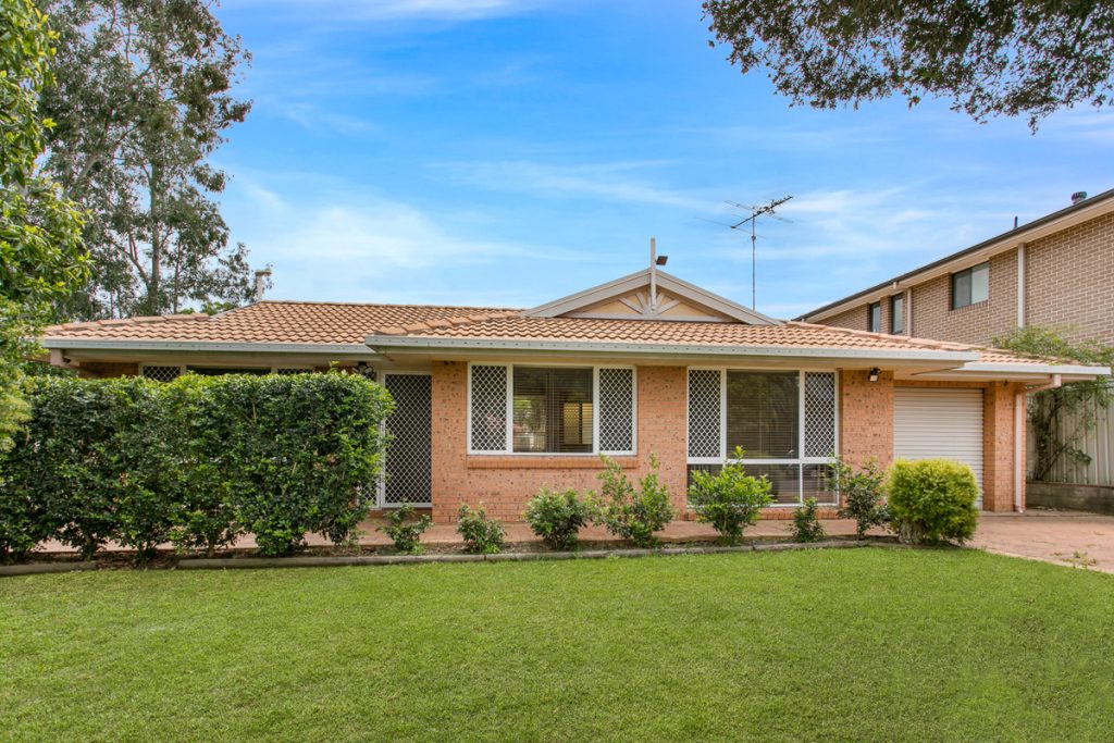 95 Torrance Crescent, Quakers Hill