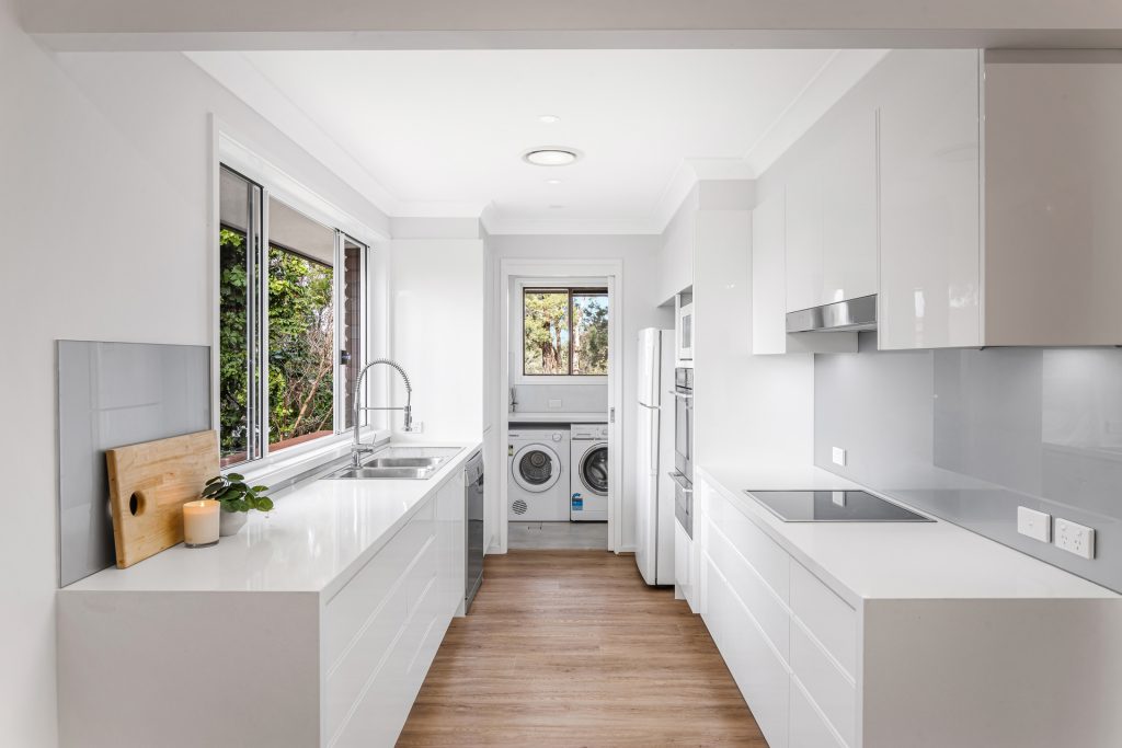10 Hicks Place, Kings Langley NSW 2147 - photo 2
