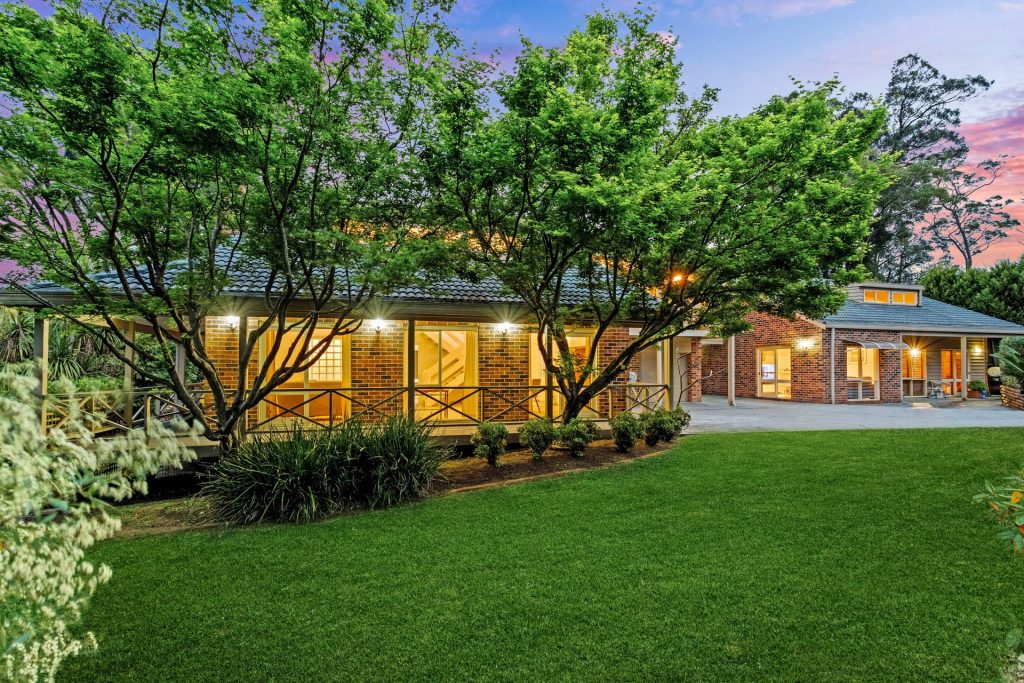 6 Merelynne Avenue, West Pennant Hills NSW 2125 - McGrath West Group