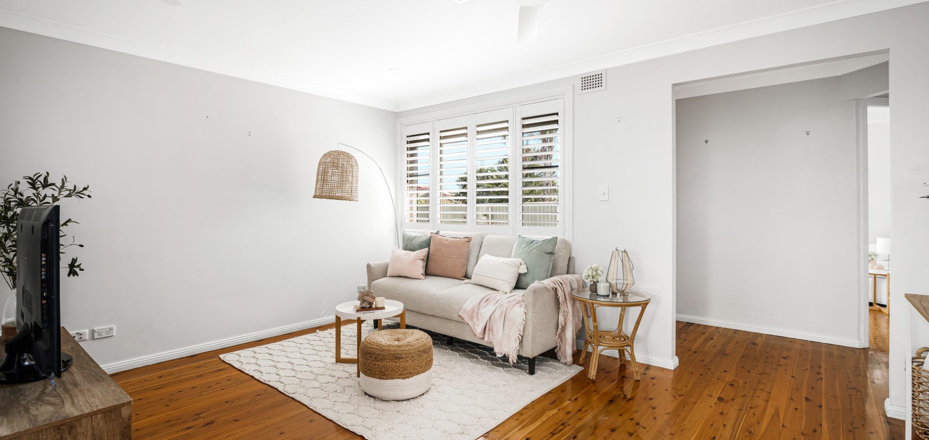 2/5 Lamonerie Street, Toongabbie NSW 2146 - photo 2
