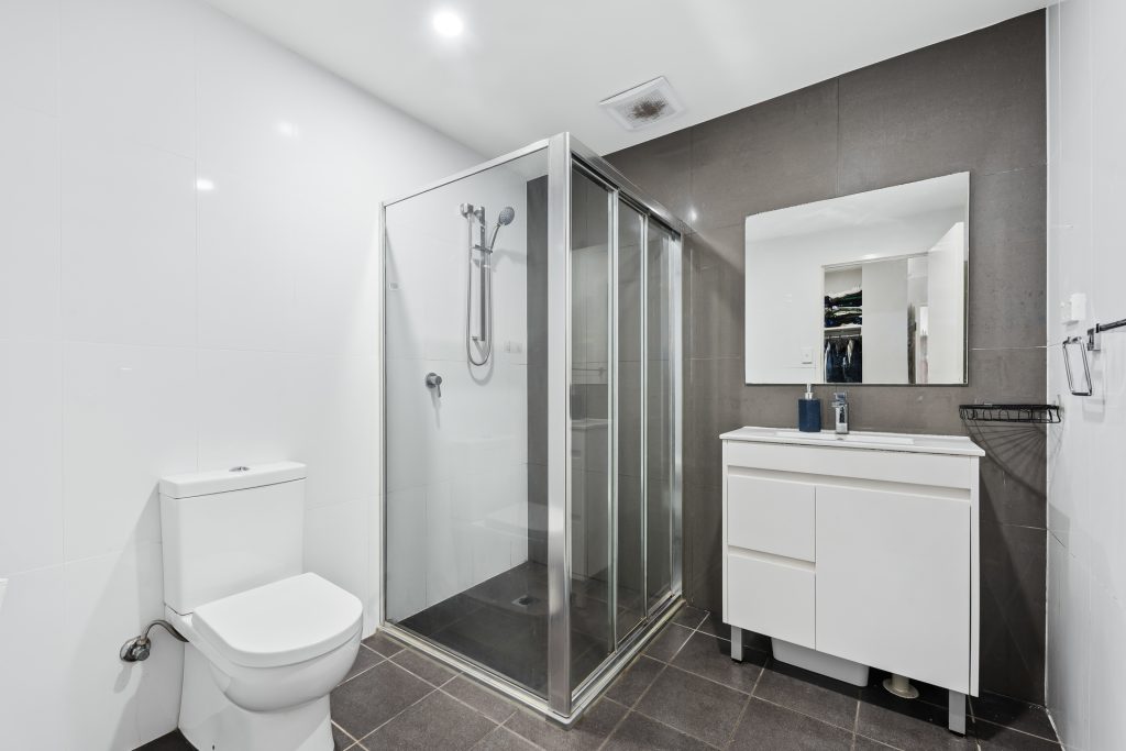 302/19 Aurelia Street, Toongabbie NSW 2146 - photo 4