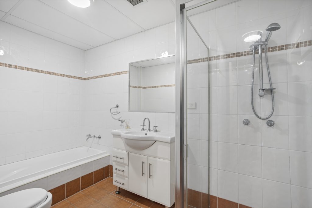 6/44-46 Cecil Avenue, Castle Hill NSW 2154 - photo 8