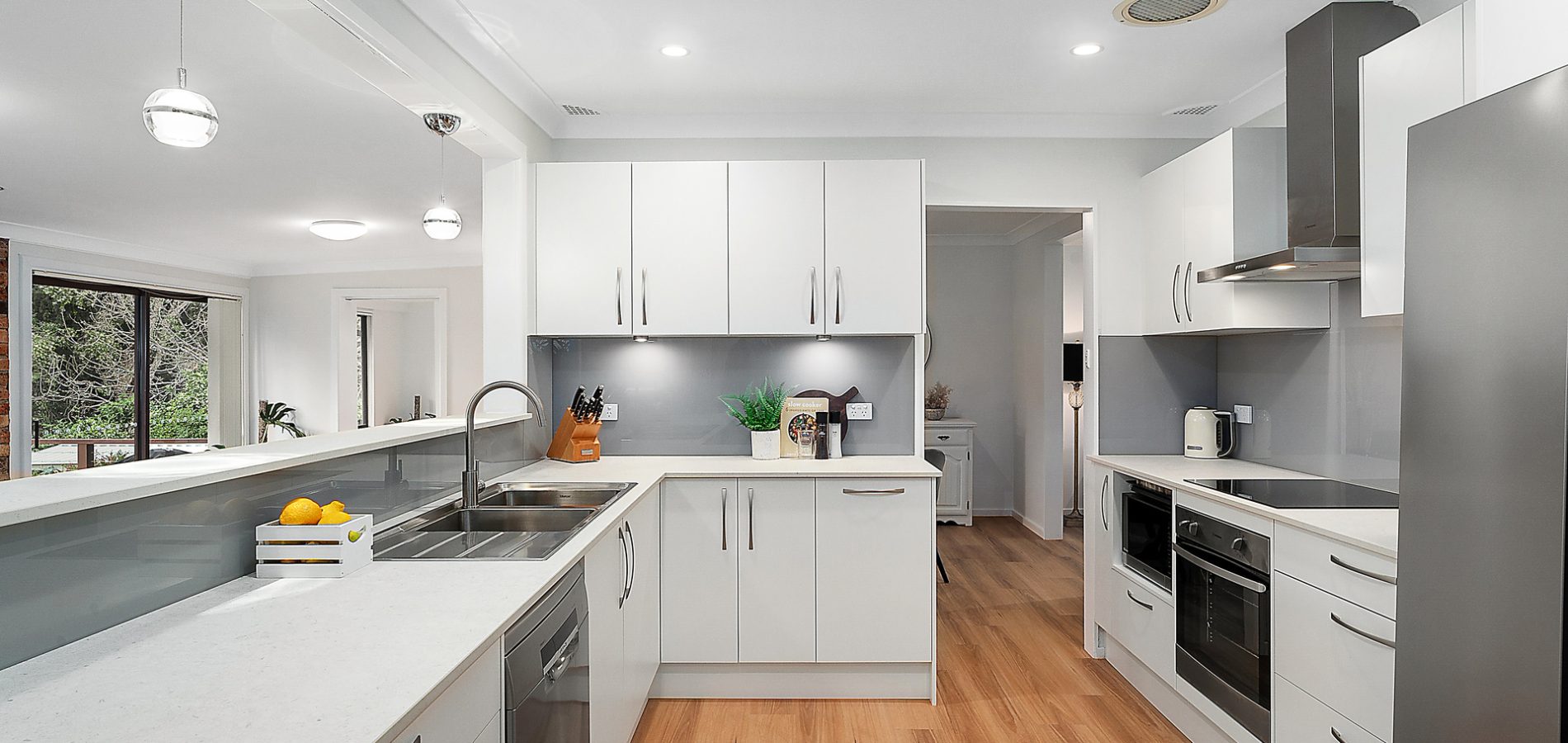 9 Merrilong Street, Castle Hill NSW 2154 - photo 2