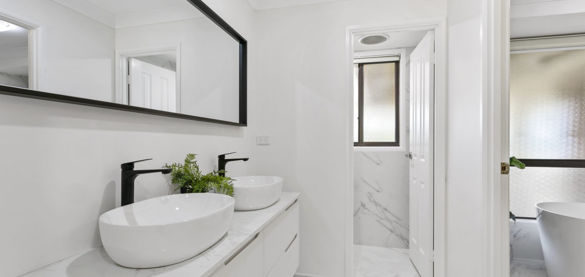 96 Ridgecrop Drive, Castle Hill NSW 2154 - photo 14