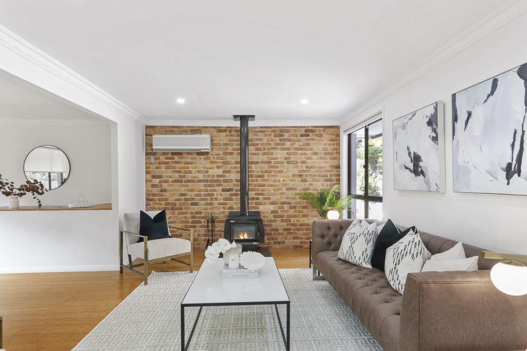 96 Ridgecrop Drive, Castle Hill NSW 2154 - photo 3