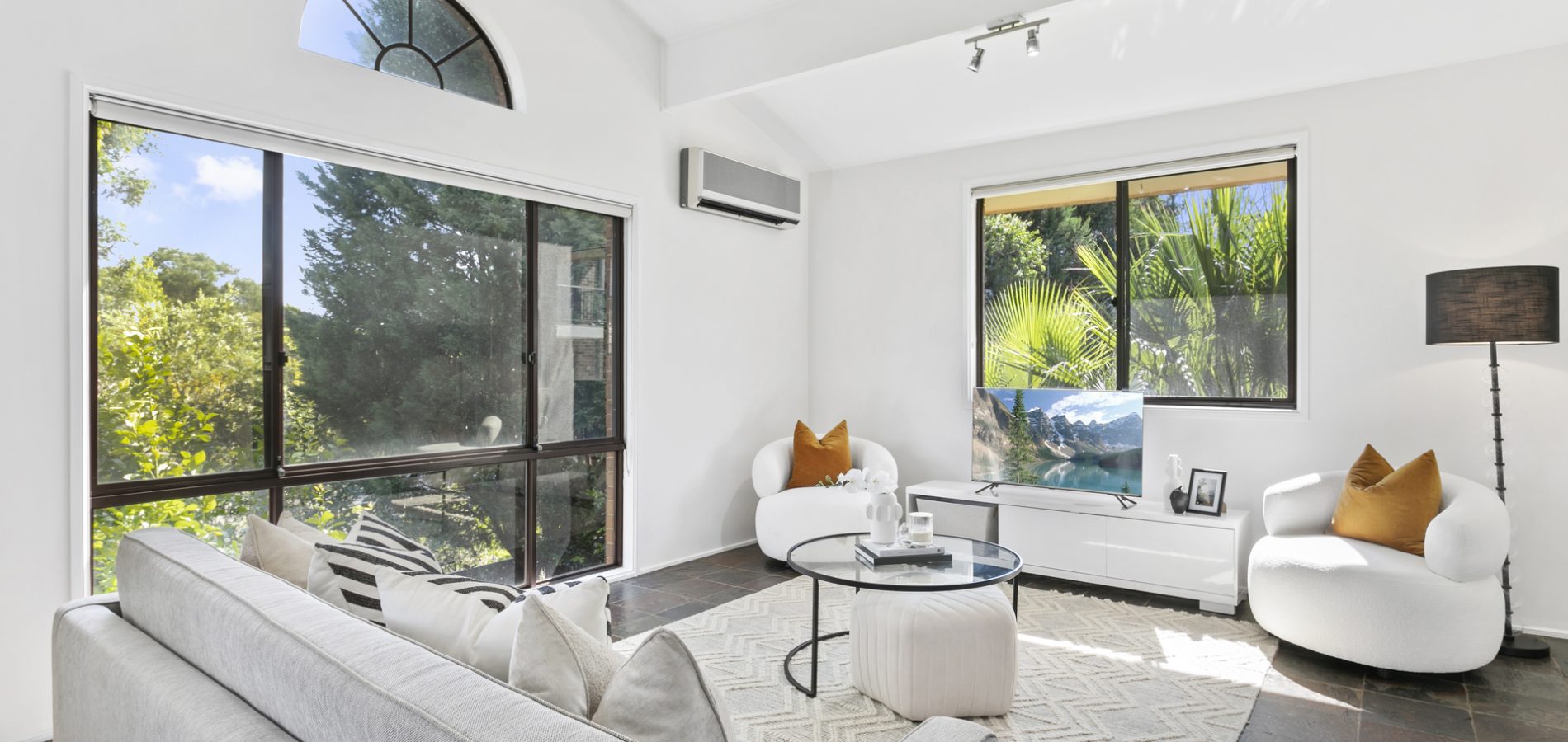 96 Ridgecrop Drive, Castle Hill NSW 2154 - photo 4