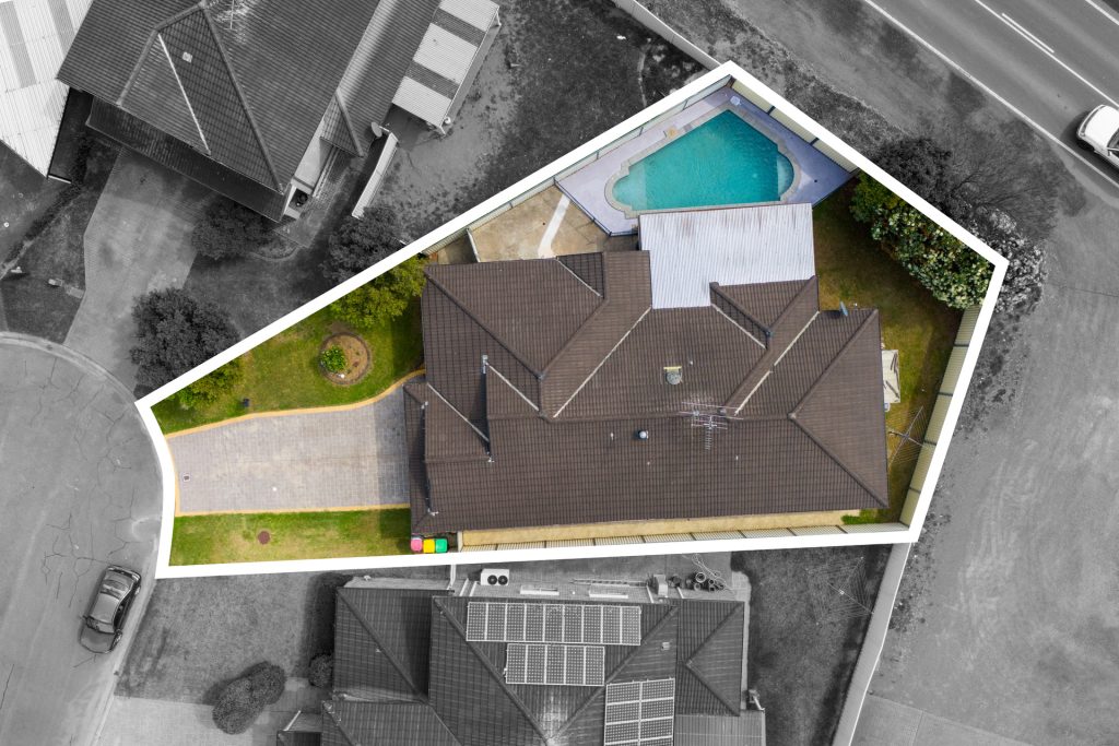 Sold - 14 Kallawatta Grove - New Property in McGraths Hill - Real Estate by Alastair Kivell
