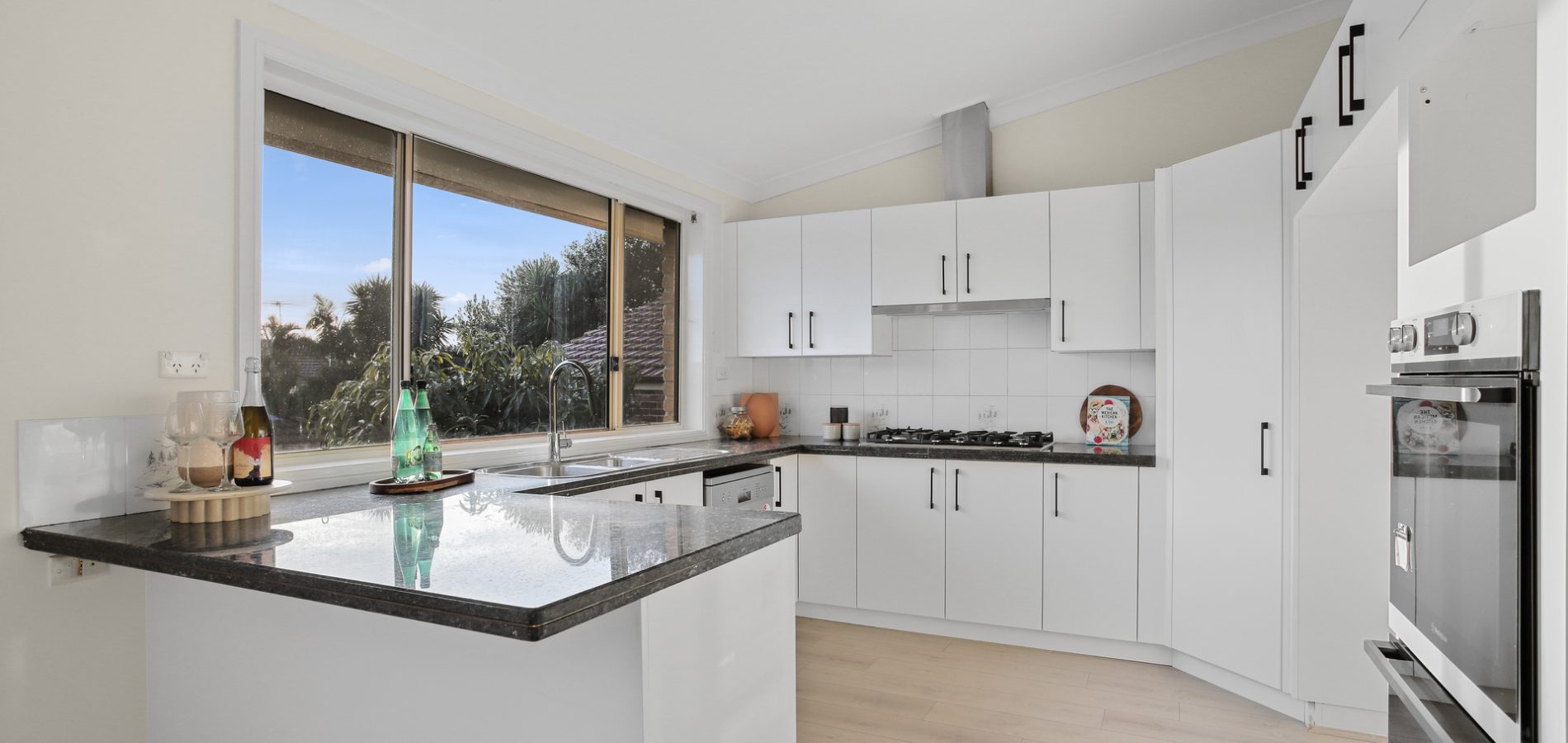 20 Hampton Crescent, Prospect NSW 2148 - photo 3