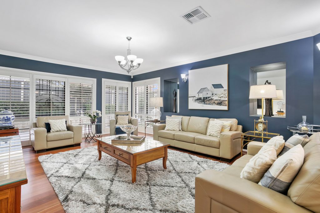 52 Bordeaux Crescent, Castle Hill NSW 2154 - photo 4