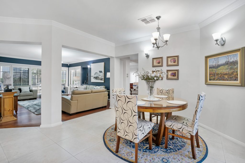 52 Bordeaux Crescent, Castle Hill NSW 2154 - photo 6