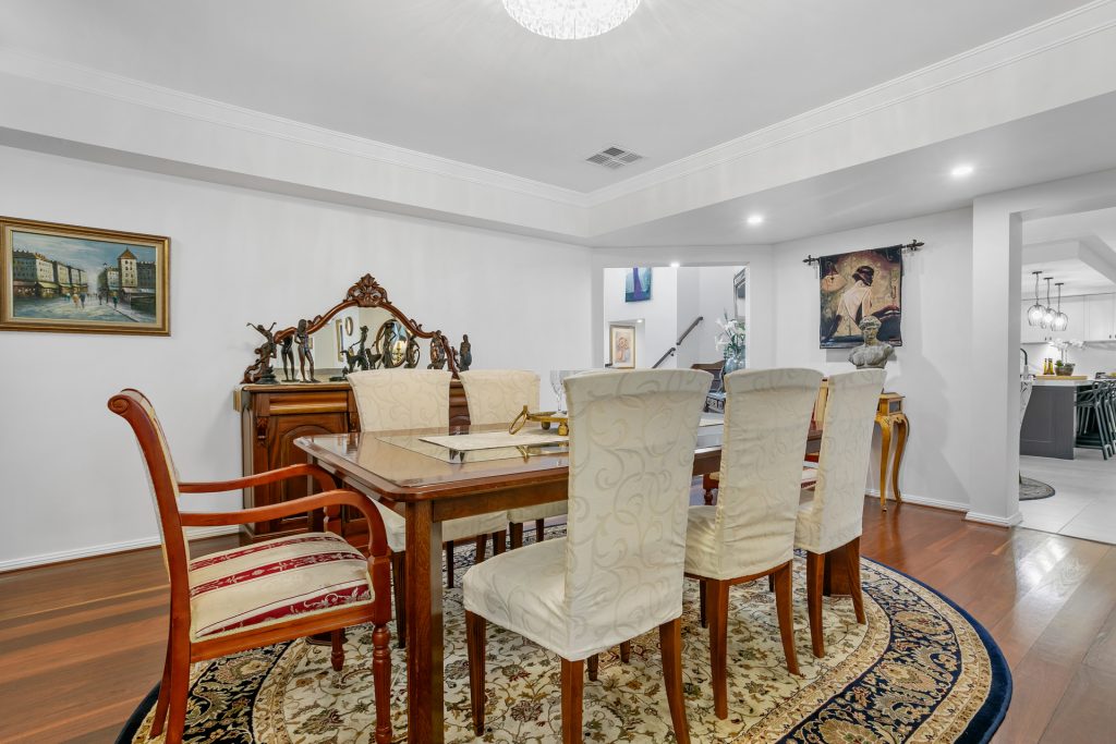 52 Bordeaux Crescent, Castle Hill NSW 2154 - photo 8