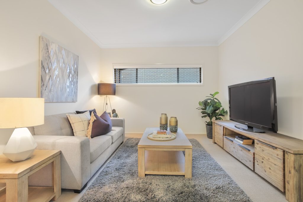 12 Bridgewater Crescent, Beaumont Hills NSW 2155 - photo 4