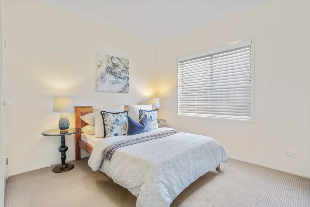 12 Bridgewater Crescent, Beaumont Hills NSW 2155 - photo 8