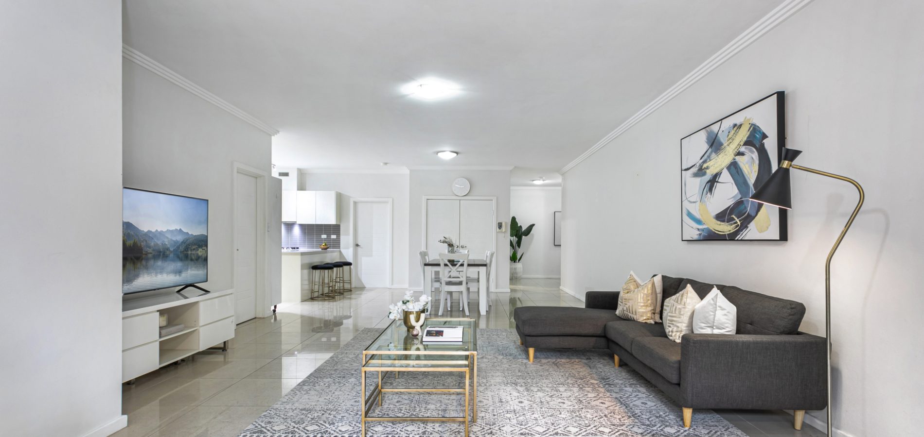 5/5 Sherwin Avenue, Castle Hill NSW 2154 - photo 2