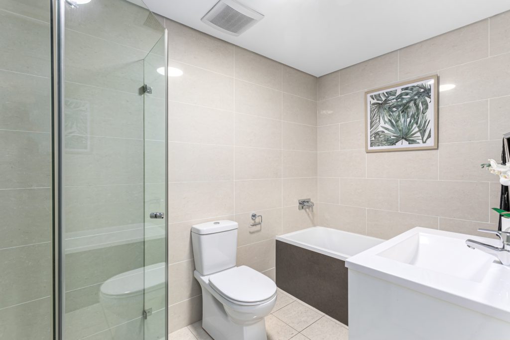 5/5 Sherwin Avenue, Castle Hill NSW 2154 - photo 10
