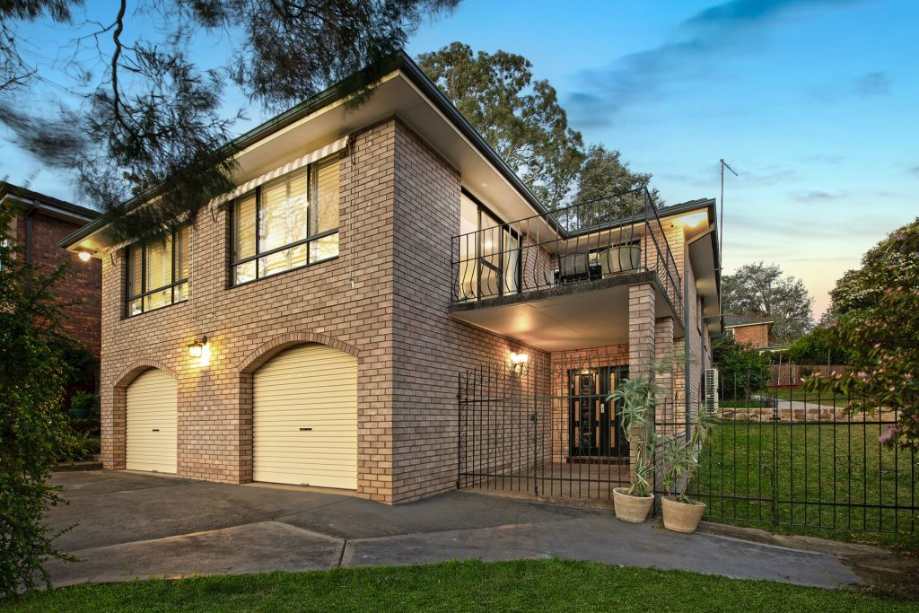 19 Panaview Crescent, North Rocks NSW 2151 - photo 2