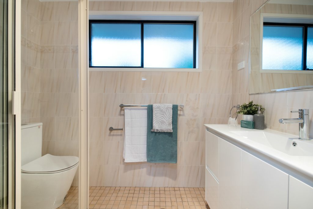 19 Panaview Crescent, North Rocks NSW 2151 - photo 12