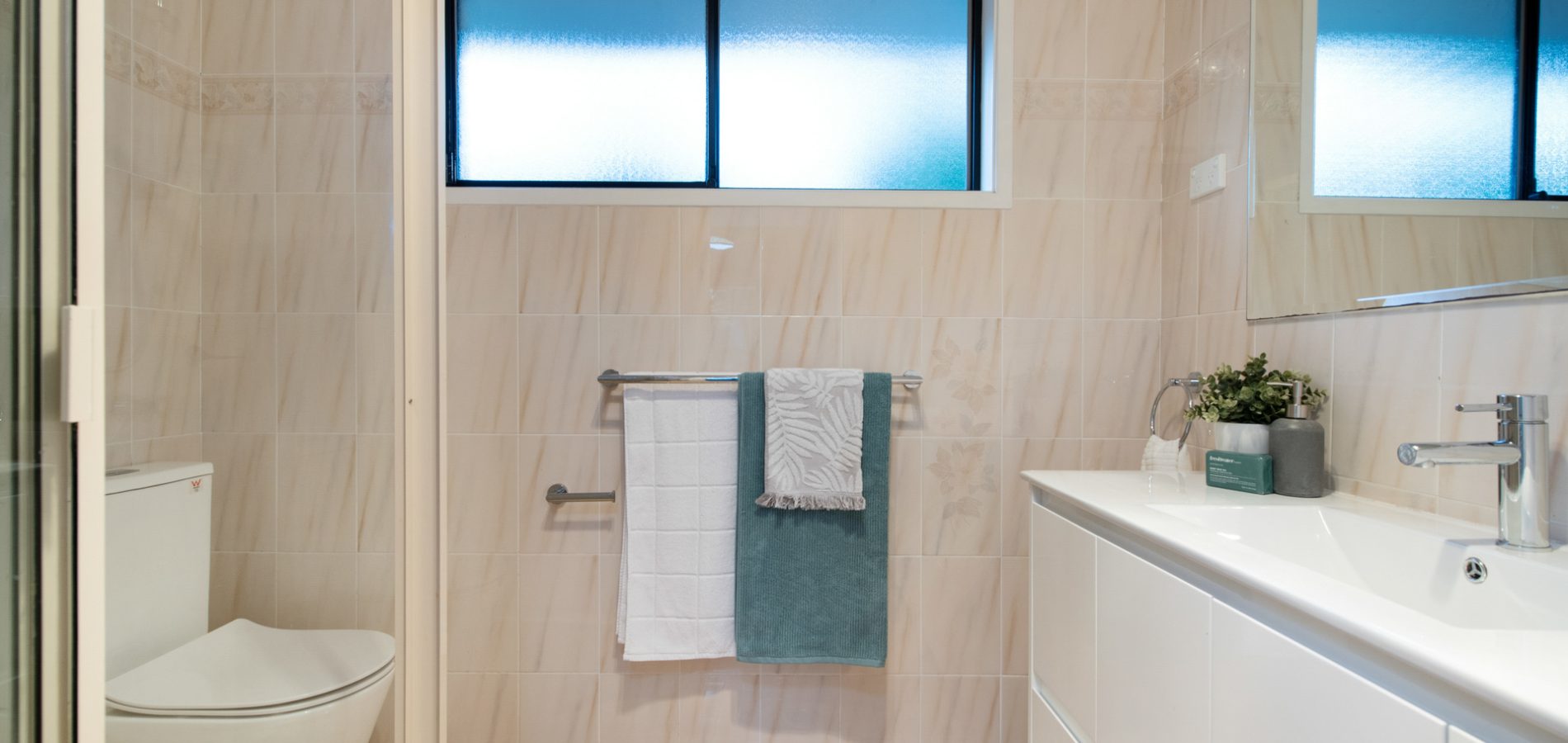 19 Panaview Crescent, North Rocks NSW 2151 - photo 12