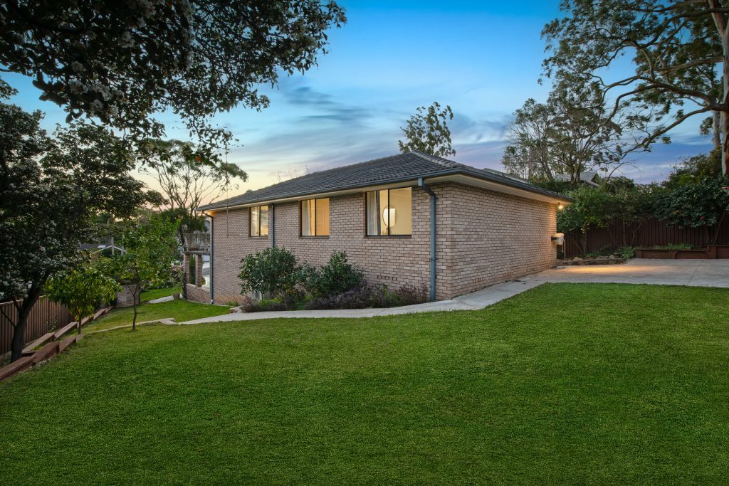 19 Panaview Crescent, North Rocks NSW 2151 - photo 14