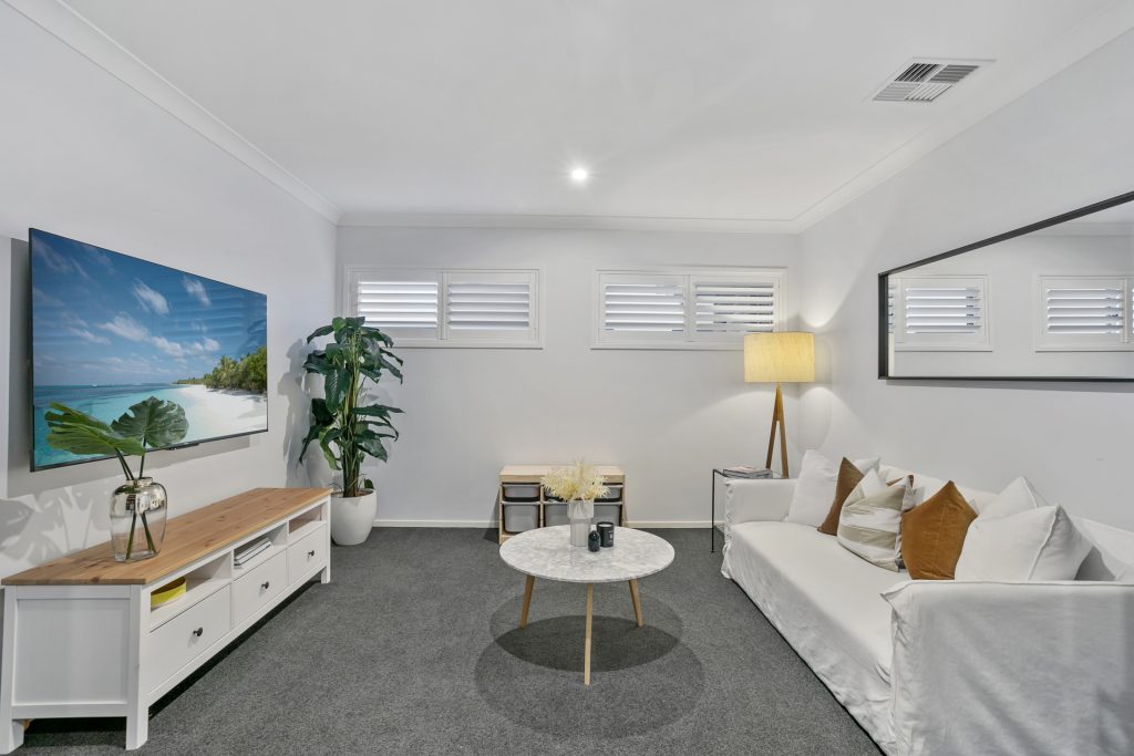 4 Wallingat Road, North Kellyville NSW 2155 - photo 5