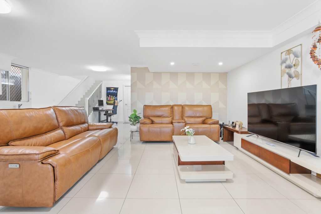 1/65 Gilba Road, Girraween NSW 2145 - photo 3