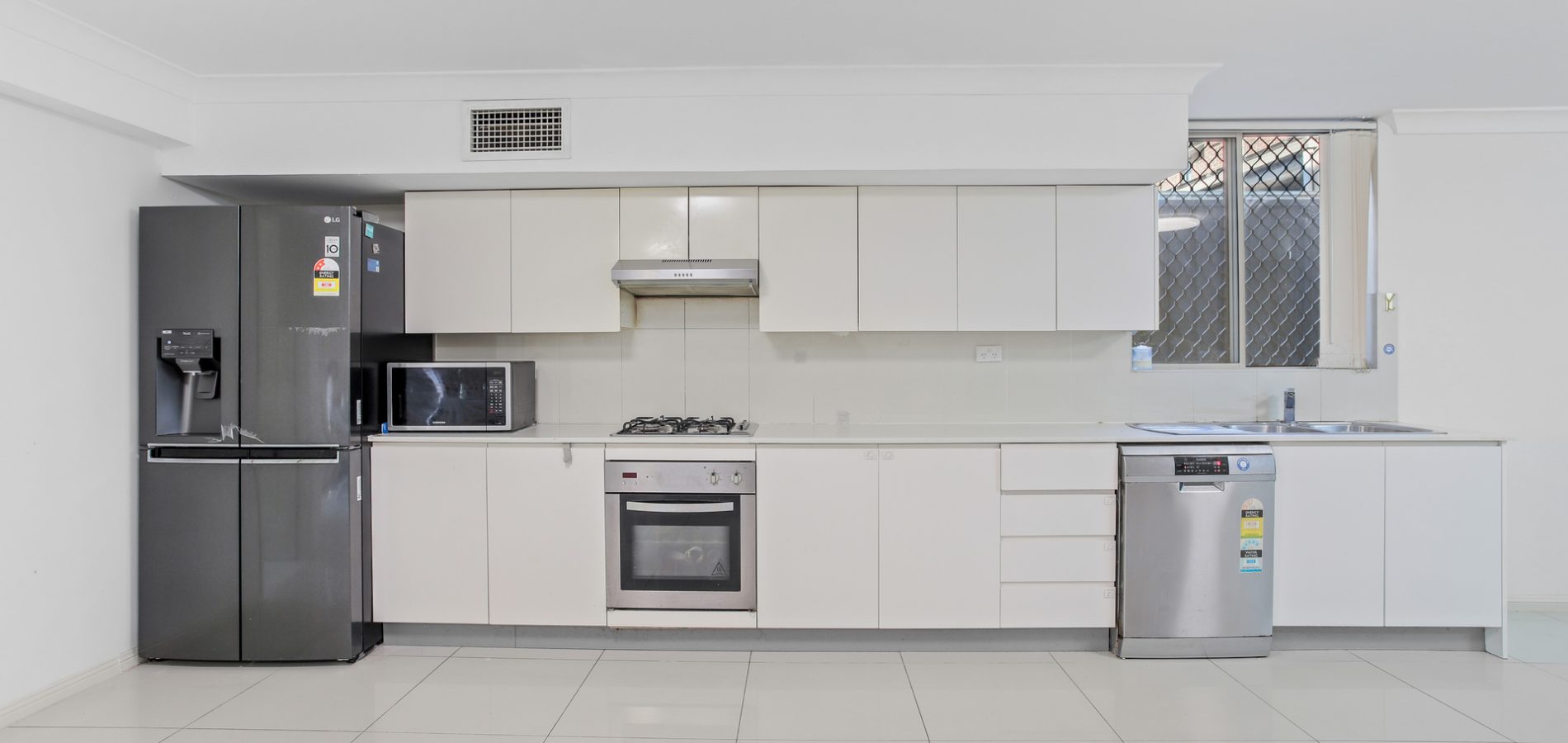 1/65 Gilba Road, Girraween NSW 2145 - photo 4