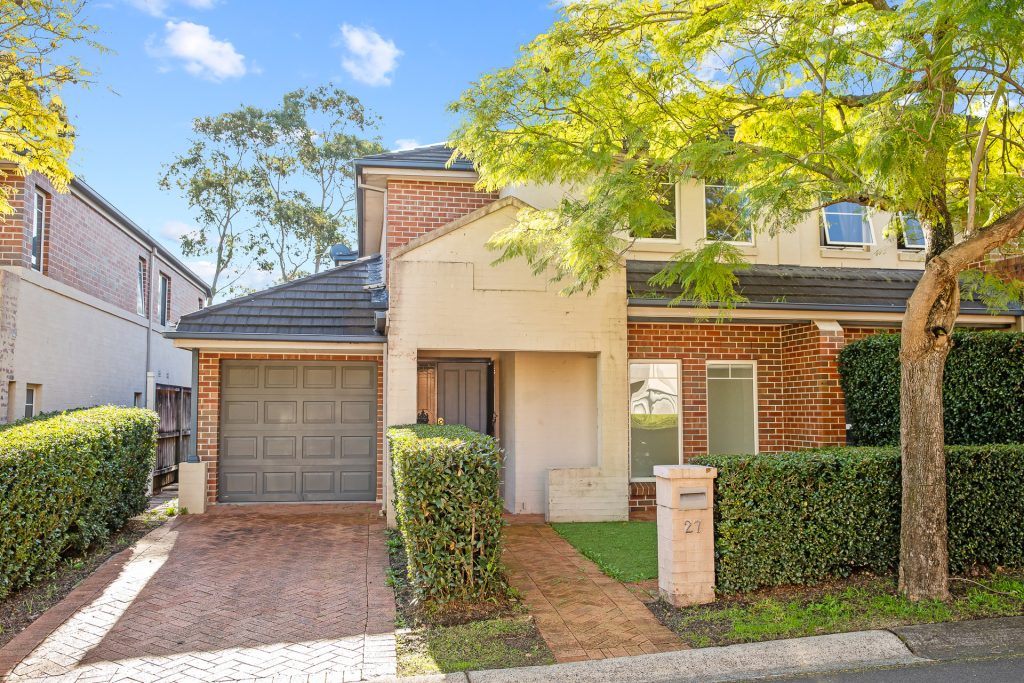 27 Governors Way, Oatlands NSW 2117 - McGrath West Group