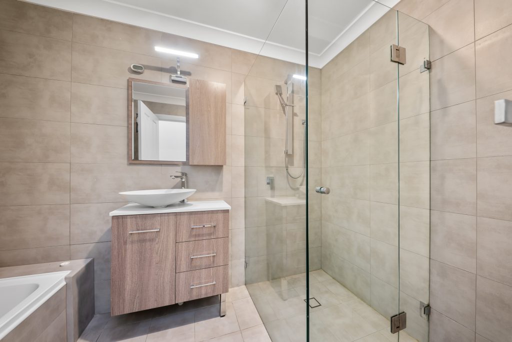 27 Governors Way, Oatlands NSW 2117 - photo 7