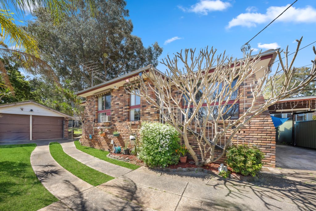 17 Hull Place, Seven Hills NSW 2147 - McGrath West Group