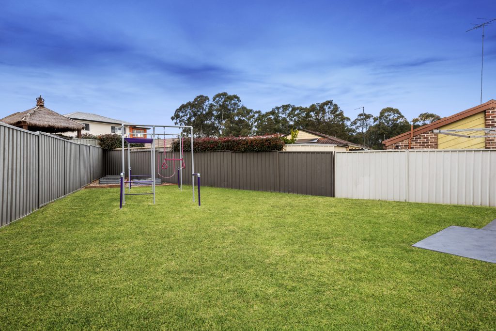 27 Mansion Court, Quakers Hill NSW 2763 - photo 3