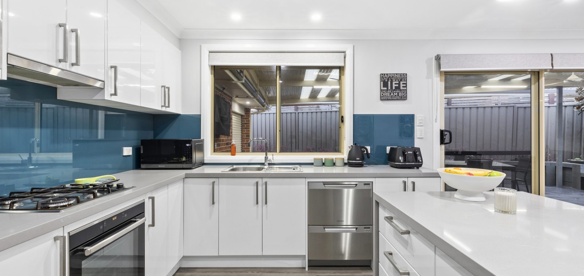 27 Mansion Court, Quakers Hill NSW 2763 - photo 5