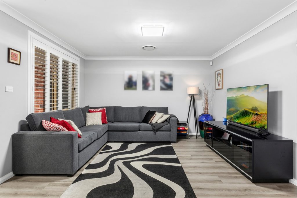 27 Mansion Court, Quakers Hill NSW 2763 - photo 6