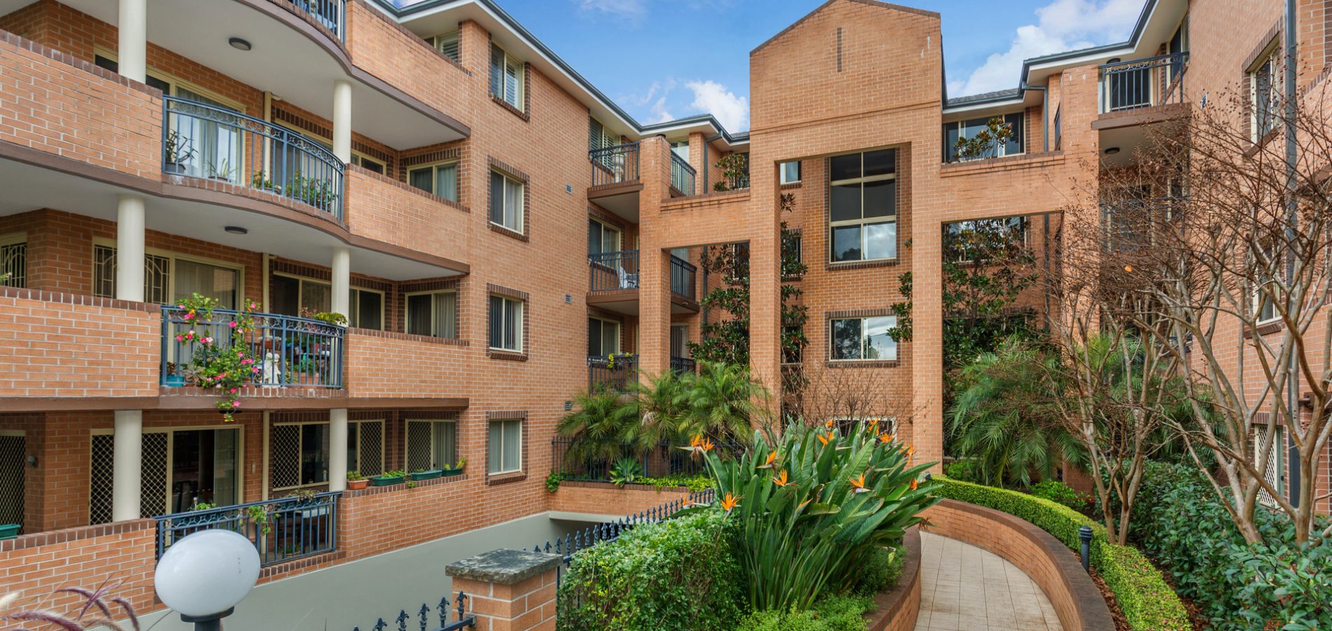 16/49-55 Cecil Avenue, Castle Hill NSW 2154 - photo 4