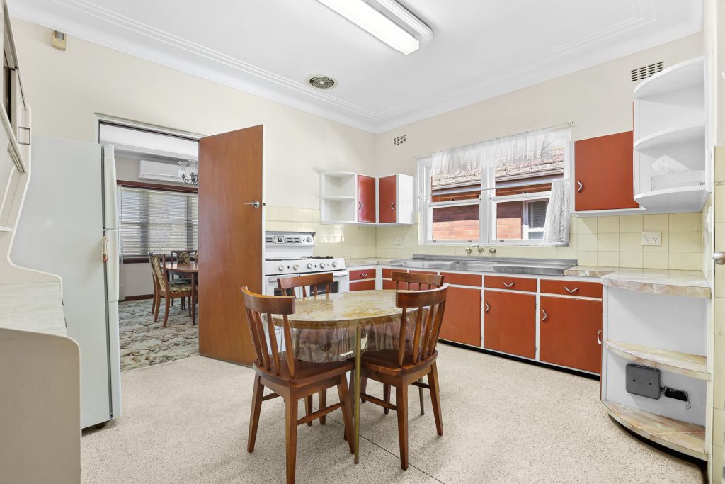 142 Windsor Road, Northmead NSW 2152 - photo 5