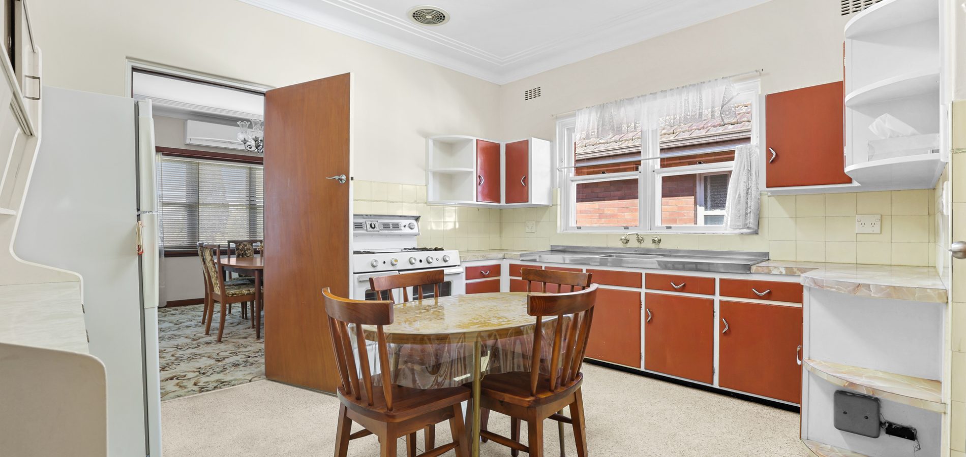142 Windsor Road, Northmead NSW 2152 - photo 5