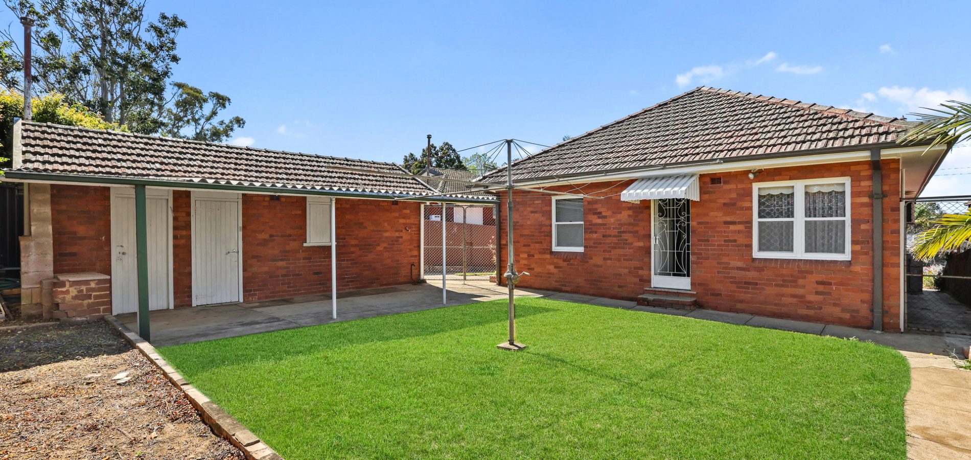 142 Windsor Road, Northmead NSW 2152 - photo 9
