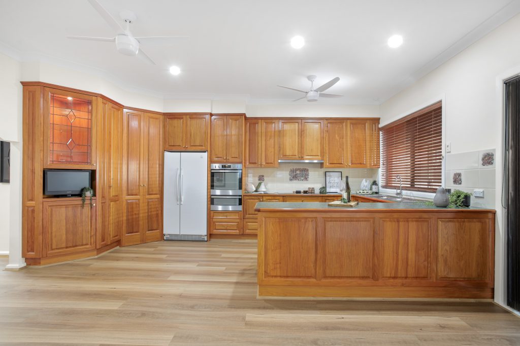 175 Girraween Road, Girraween NSW 2145 - photo 4