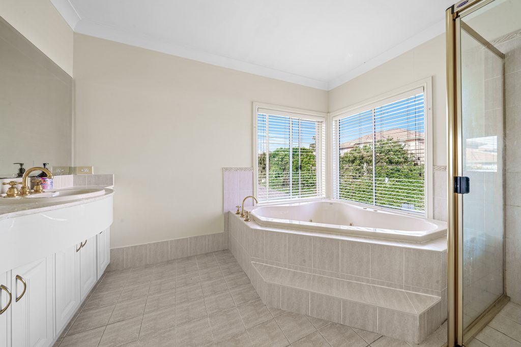 19 Amy Hawkins Circuit, Kellyville NSW 2155 - photo 14