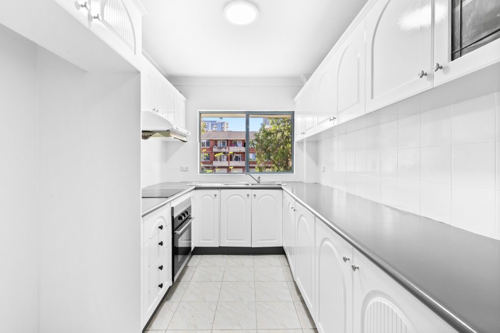7/21-23 Early Street, Parramatta NSW 2150 - photo 2