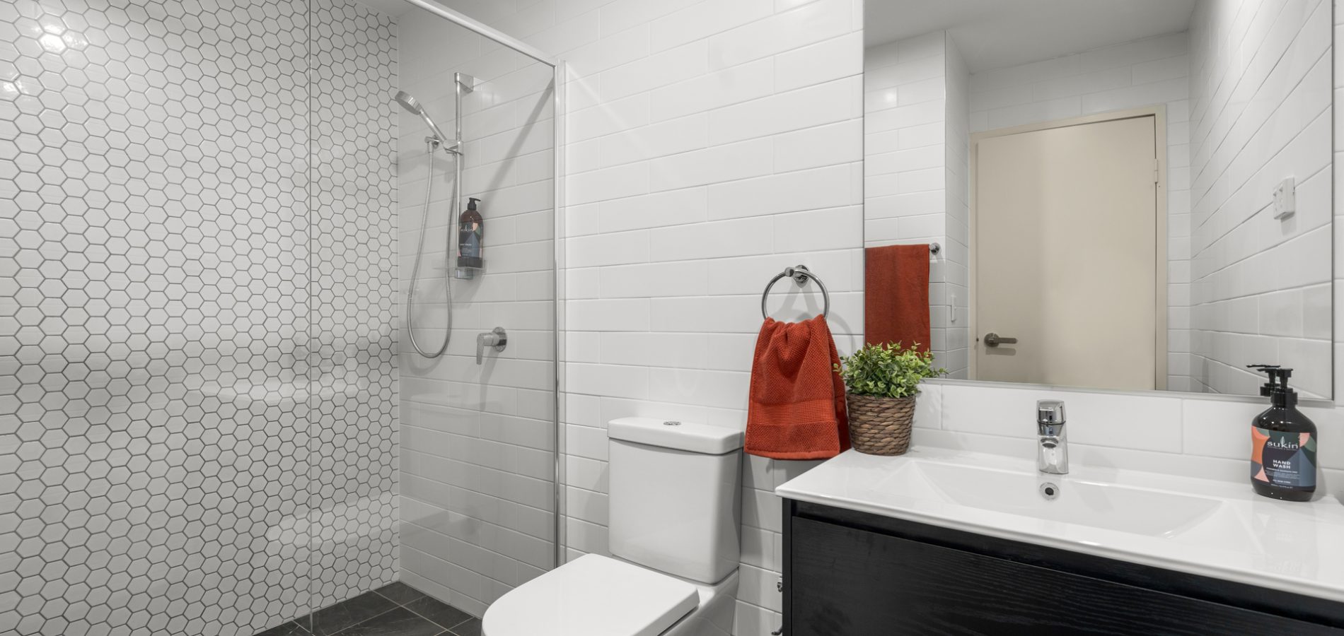 205/2 Thorogood Boulevard, North Kellyville NSW 2155 - photo 8