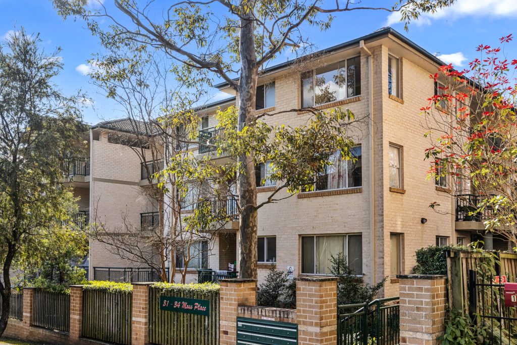 28/31-33 Moss Place, Westmead NSW 2145 - McGrath West Group