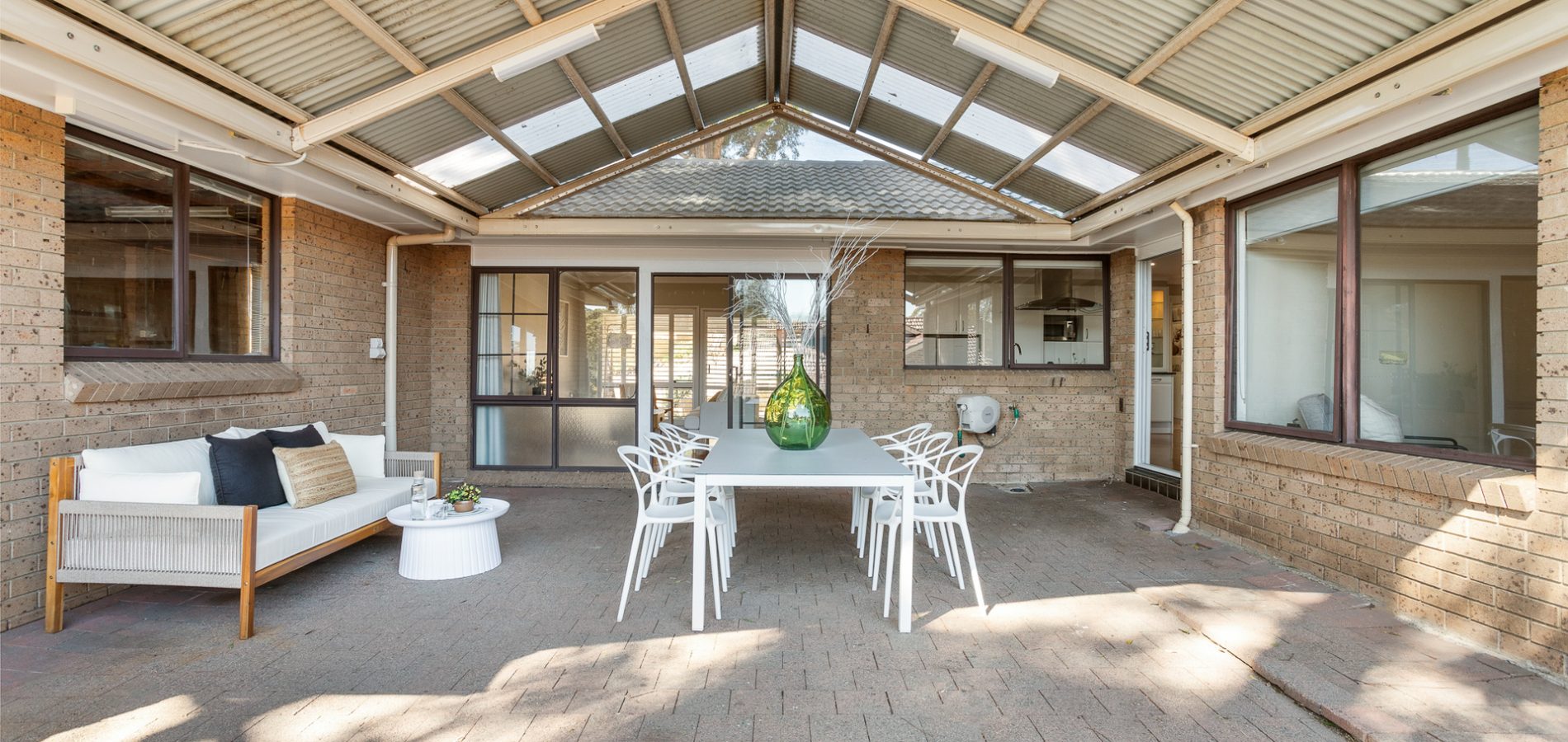 16 Brookpine Place, West Pennant Hills NSW 2125 - photo 9