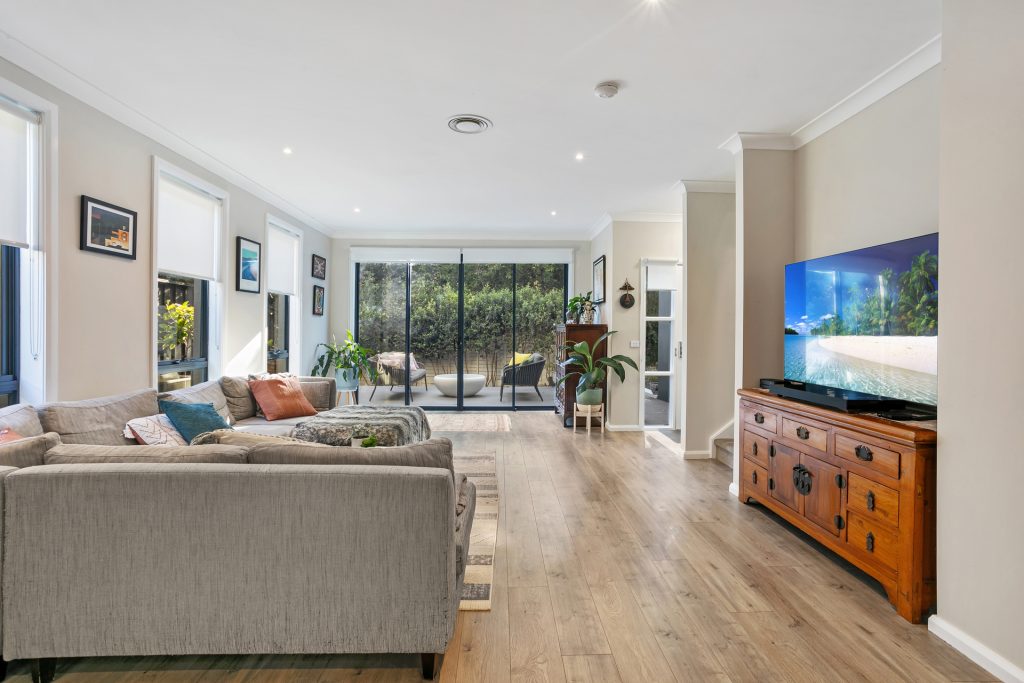 28 San Giorgio Circuit, Castle Hill NSW 2154 - photo 4