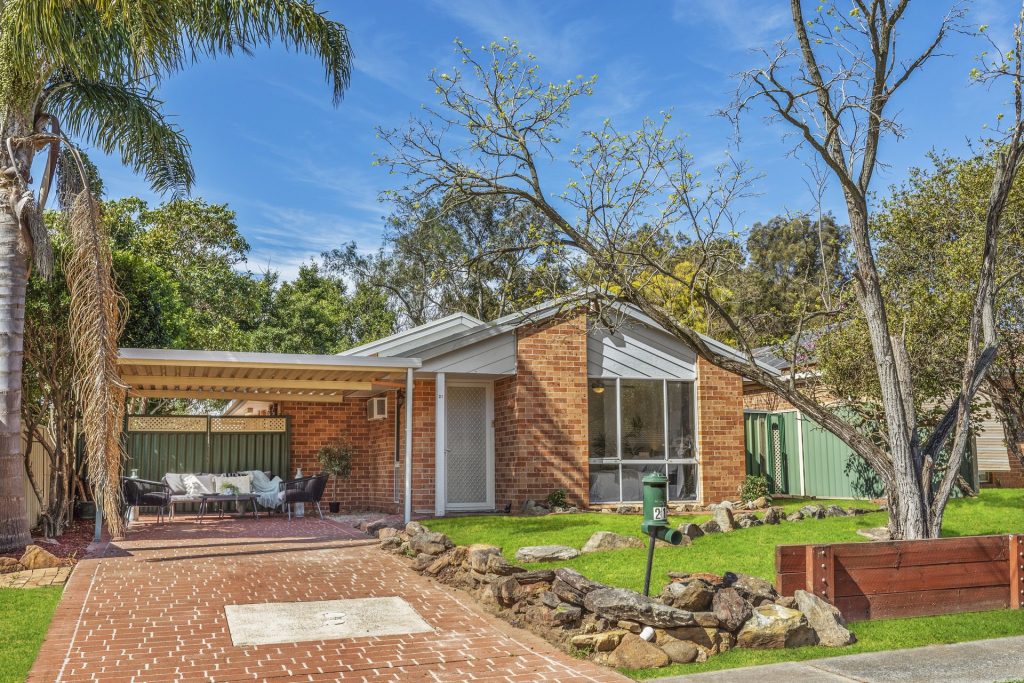 21 Woodley Crescent, Glendenning NSW 2761 - McGrath West Group