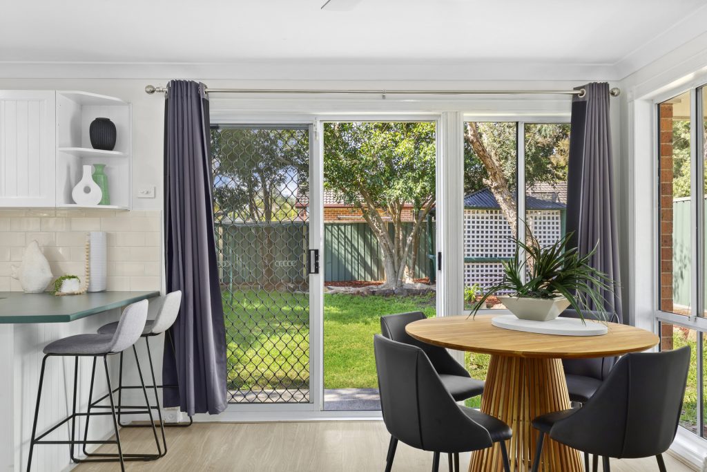 21 Woodley Crescent, Glendenning NSW 2761 - photo 3